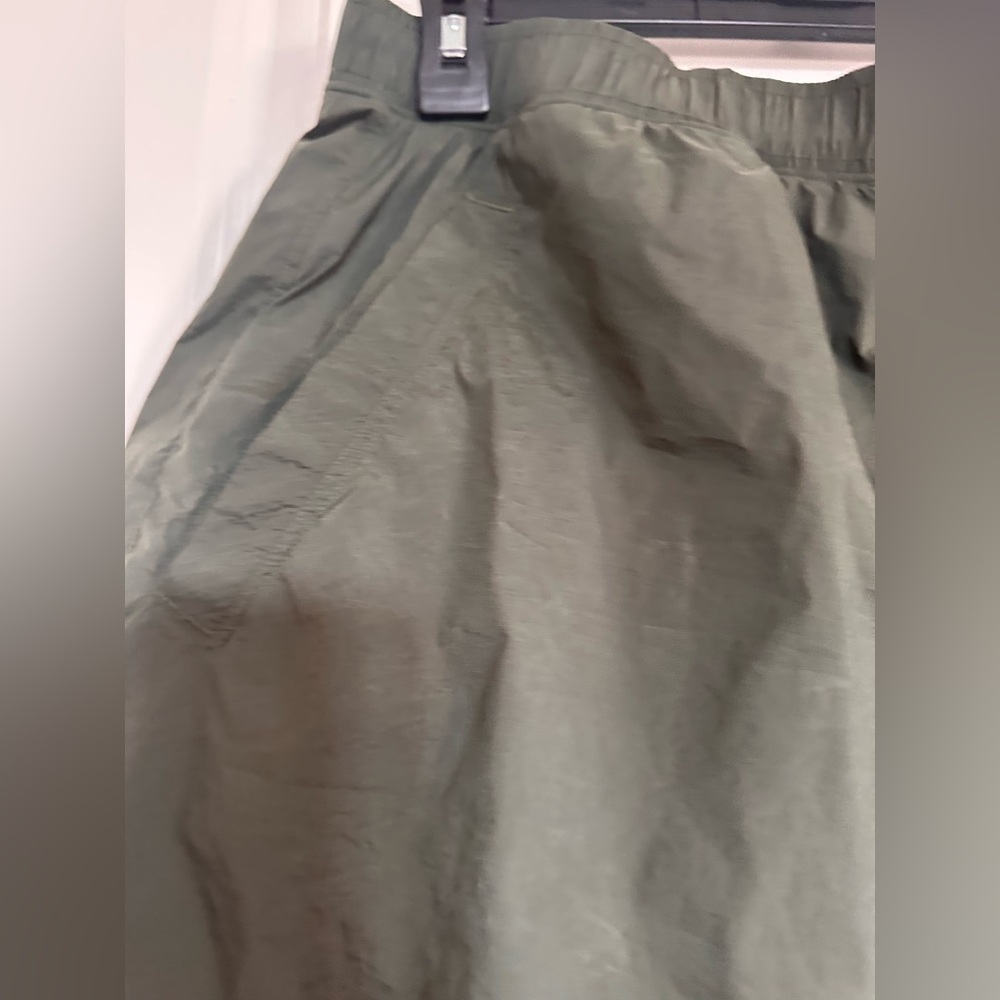 YFB Olive Green Lightweight Athletic Shorts Lined - Picture 2 of 8